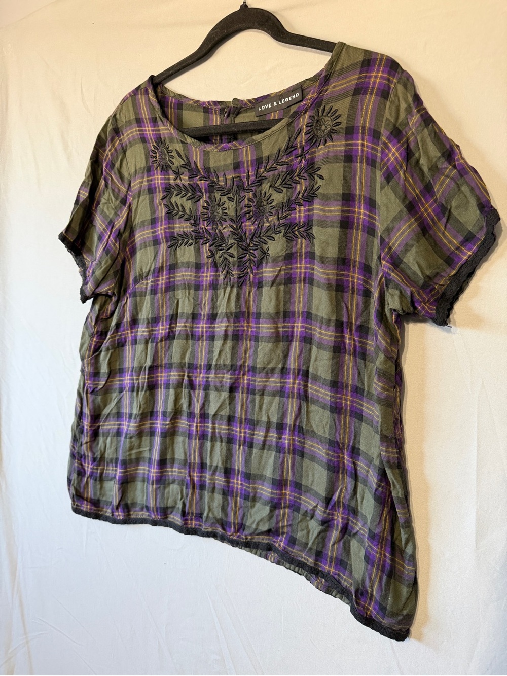 Love & Legend Womens Plaid Top M/L Cottagecore Floral Embroidery Lace Trim READ - Picture 3 of 5